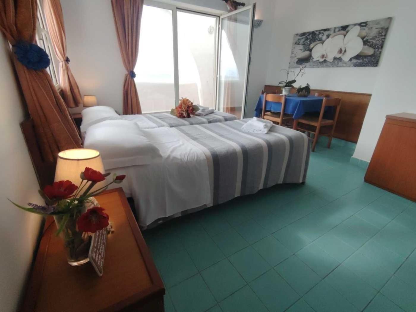 Casa Vacanze Elianto Anzio Luaran gambar